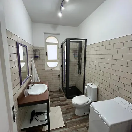 Naxos Tales 公寓 *